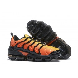 Nike Scarpa Nike Air VaporMax Plus - Uomo Arancione Nero