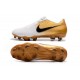 Nike Scarpe Phantom Venom Elite FG Oro Bianco Nero