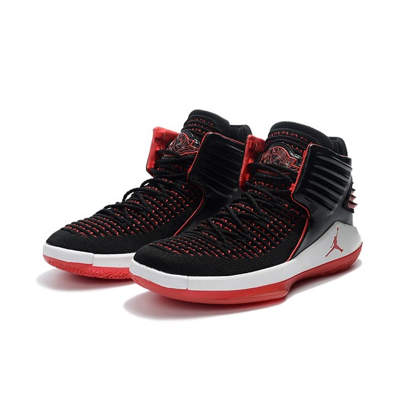 Кроссовки jordan черные. Air Jordan 32 Rosso Corsa. Кроссовки Air Jordan 32 Rosso Corsa. Nike Jordan xxxii.