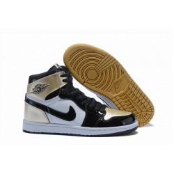 Nike Air Jordan1 Scarpe da Basket Uomo Bianco Oro Nero