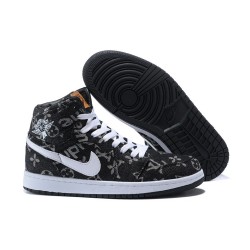 Nike Air Jordan1 Scarpe da Basket Uomo Nero Bianco