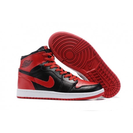 Scarpa Alta Nike Air Jordan I Retro High -