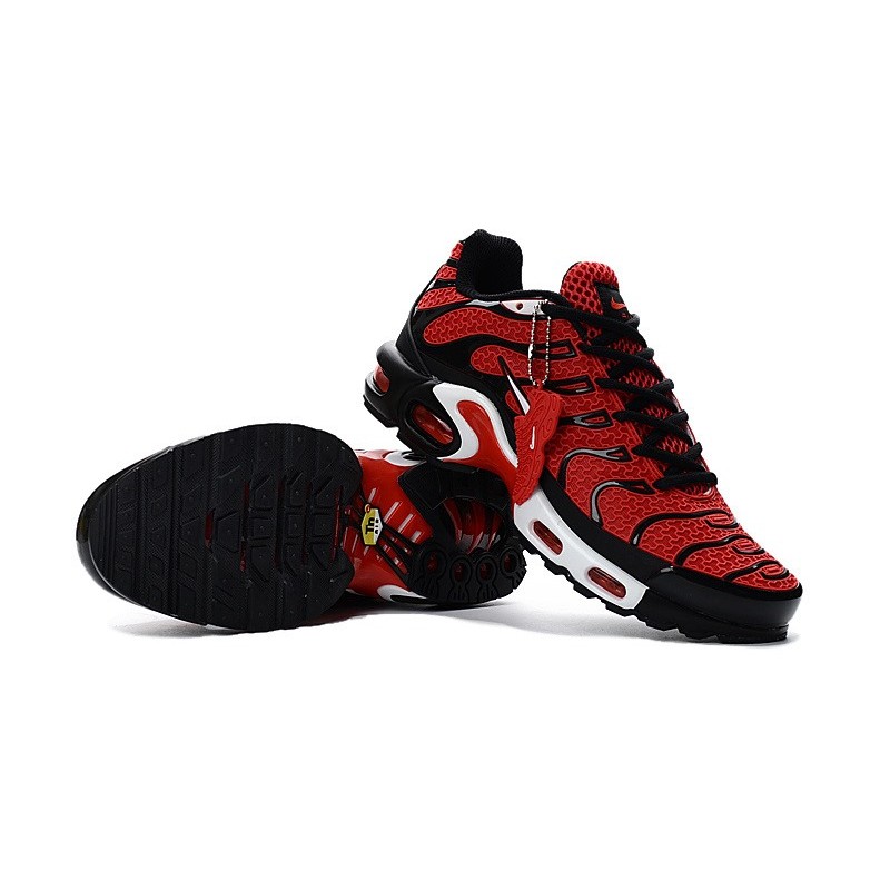 Scarpe da Sportive Nike Air Max Plus TN - Rosso Nero
