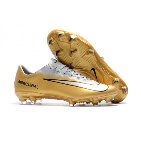 scarpe oro nike