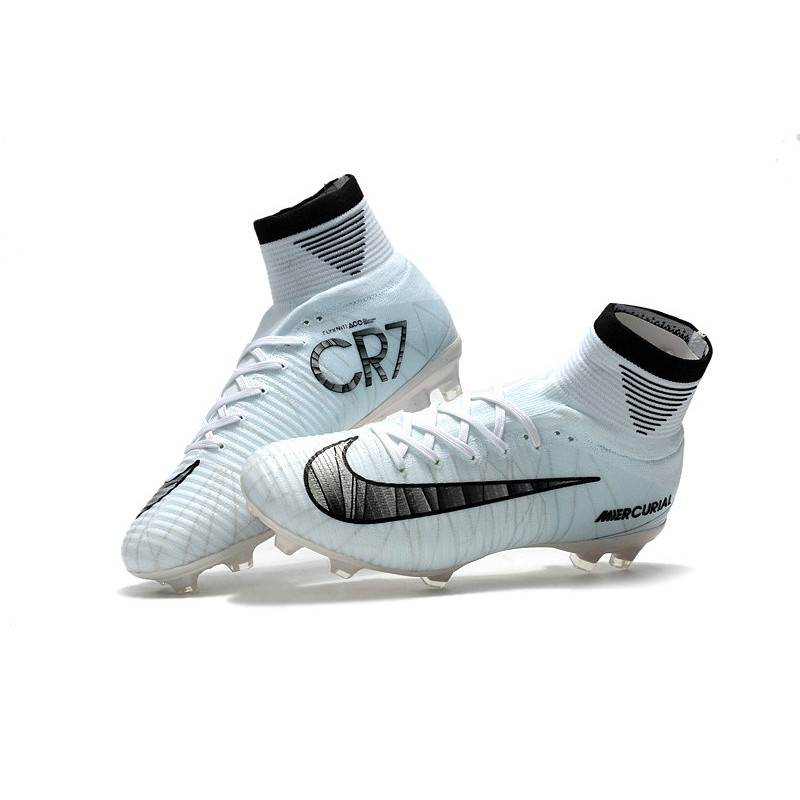 scarpe da calcio di cristiano ronaldo